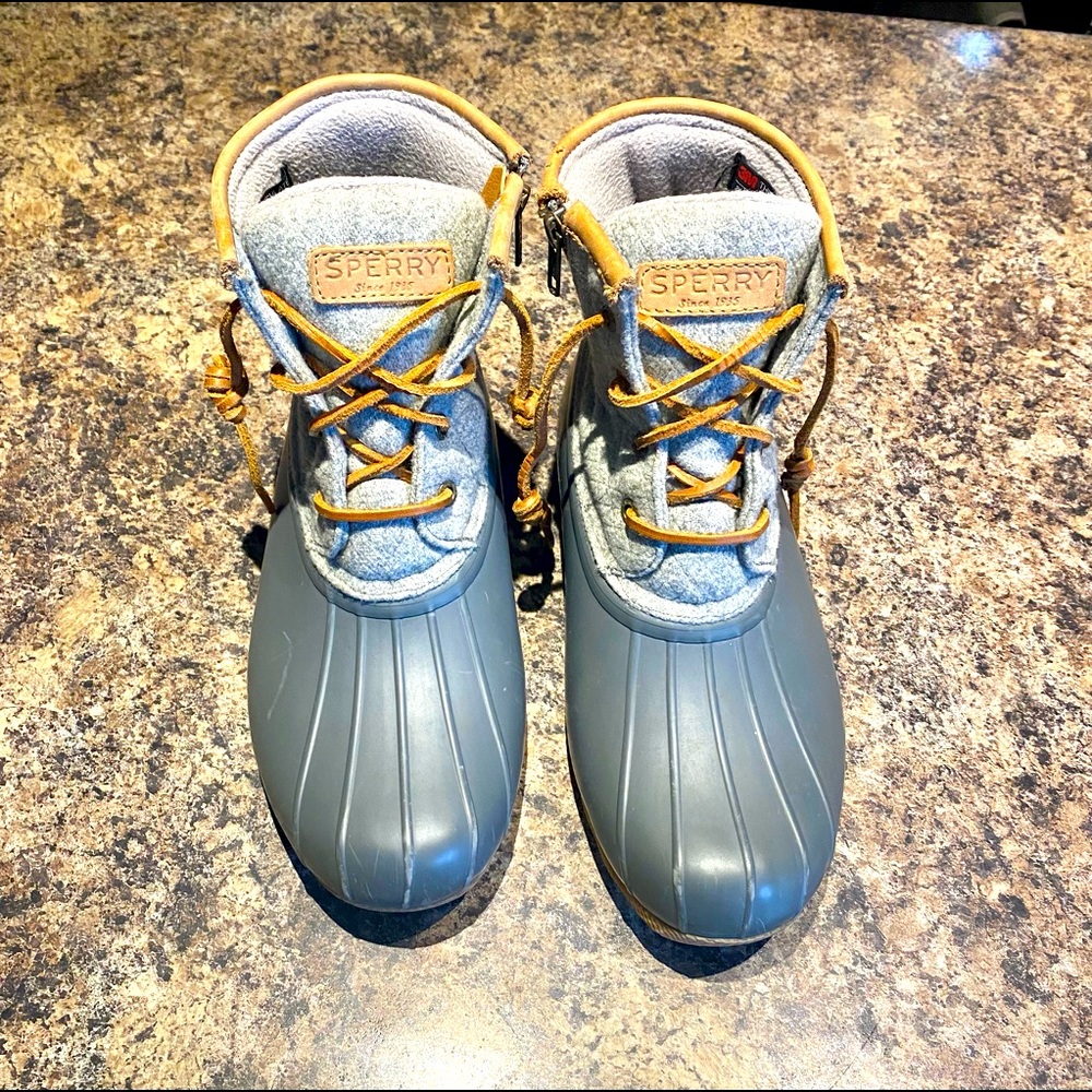 Sperry Women's Saltwater Wool Embossed Duck Boots - Grey